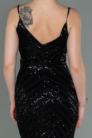 Black Floor Length Mermaid Dress with Deep V Neckline