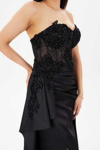 Black floor length gown with sweet heart neckline